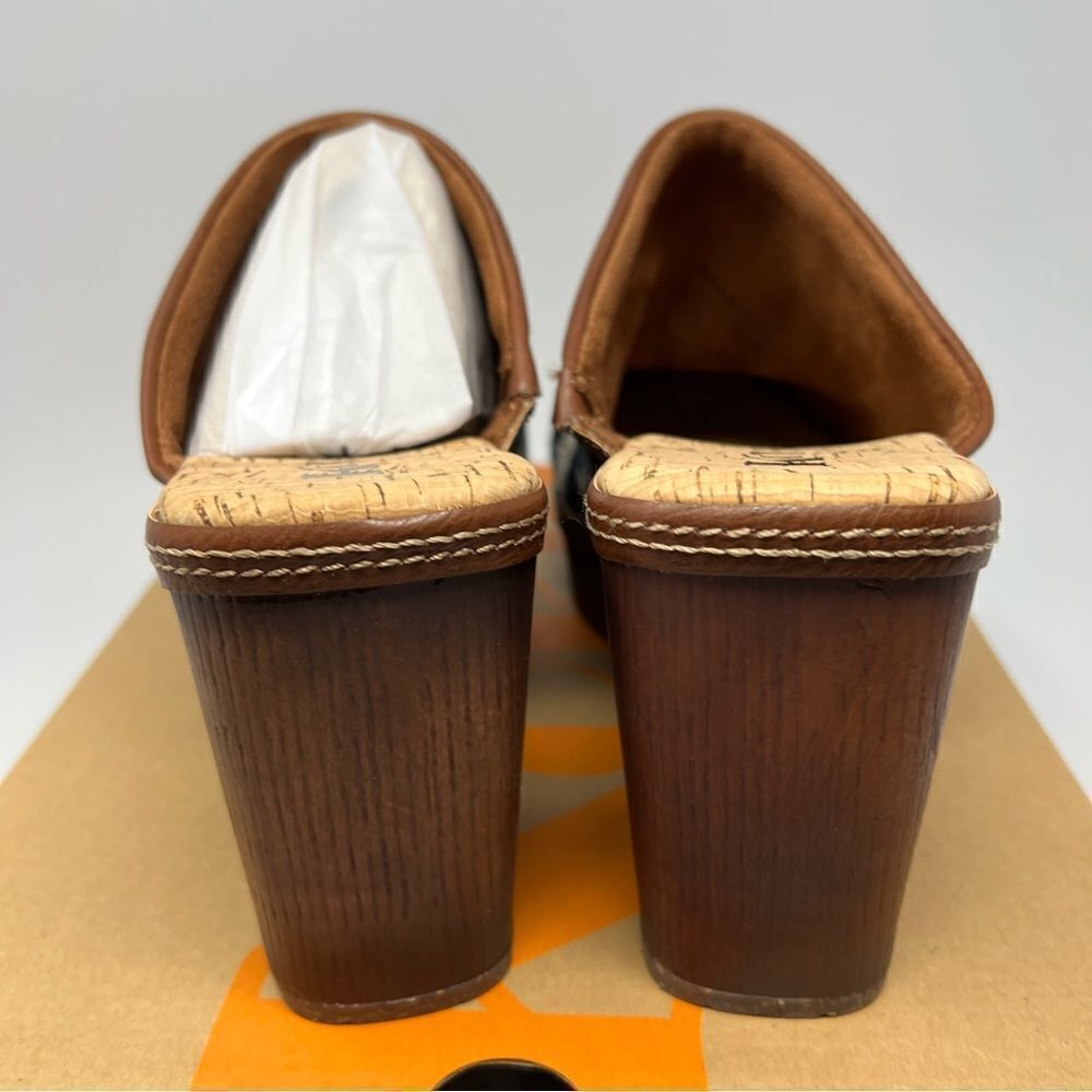 Korks Lori Aztec Clog - Picture 6 of 11